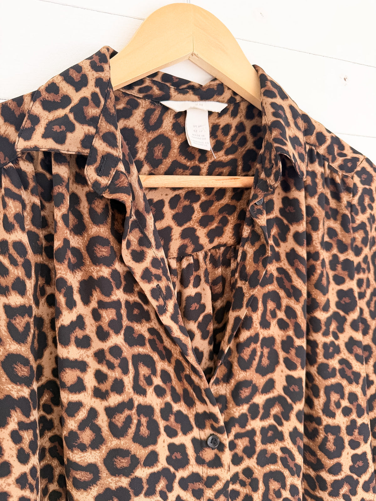 Chemise léopard fluide H&M – seconde main