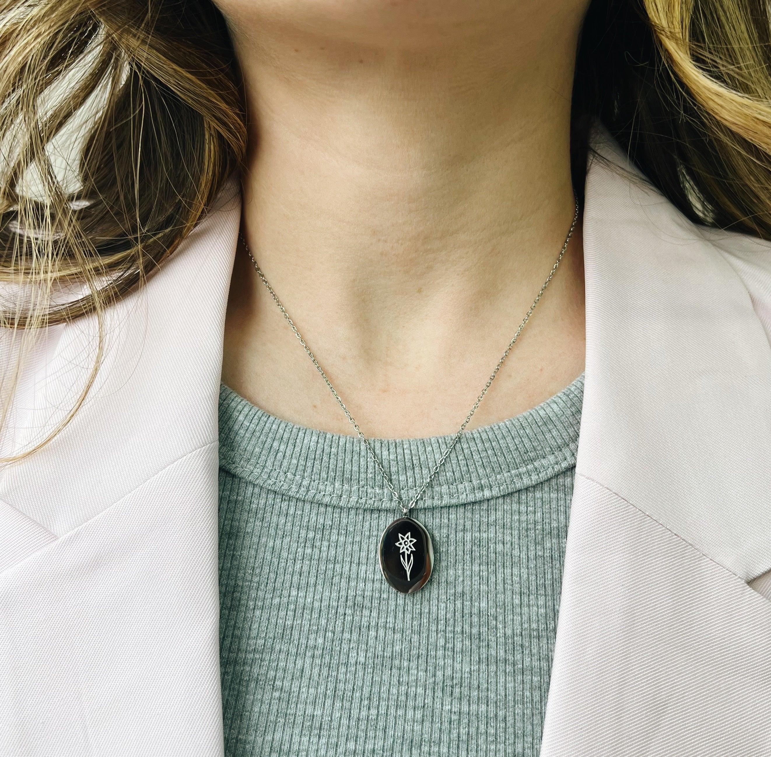 Les Fleurs - Mars - HoraceJewelry