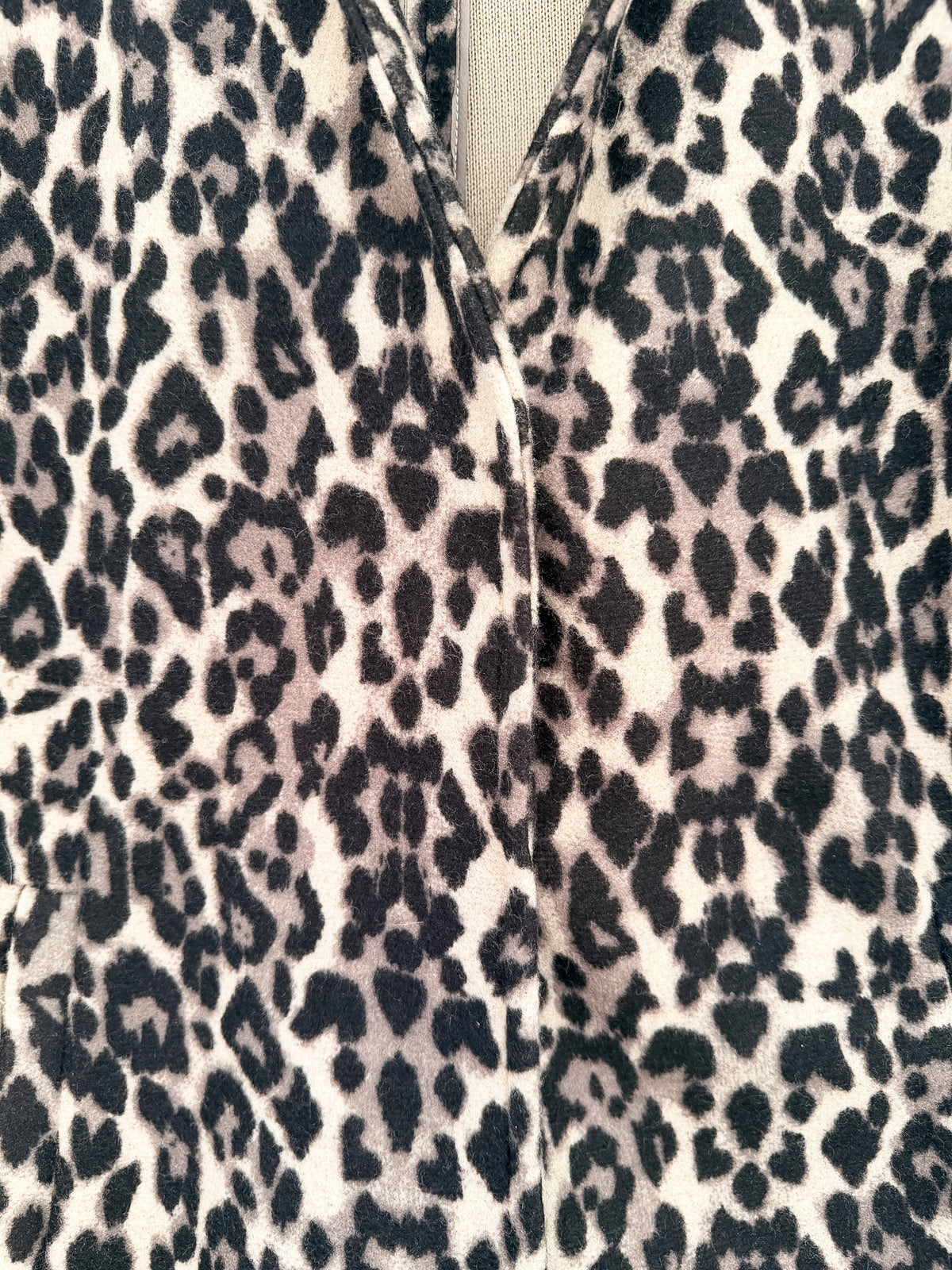 Veste longue léopard en polar léger Vero Moda – seconde main – vue 3