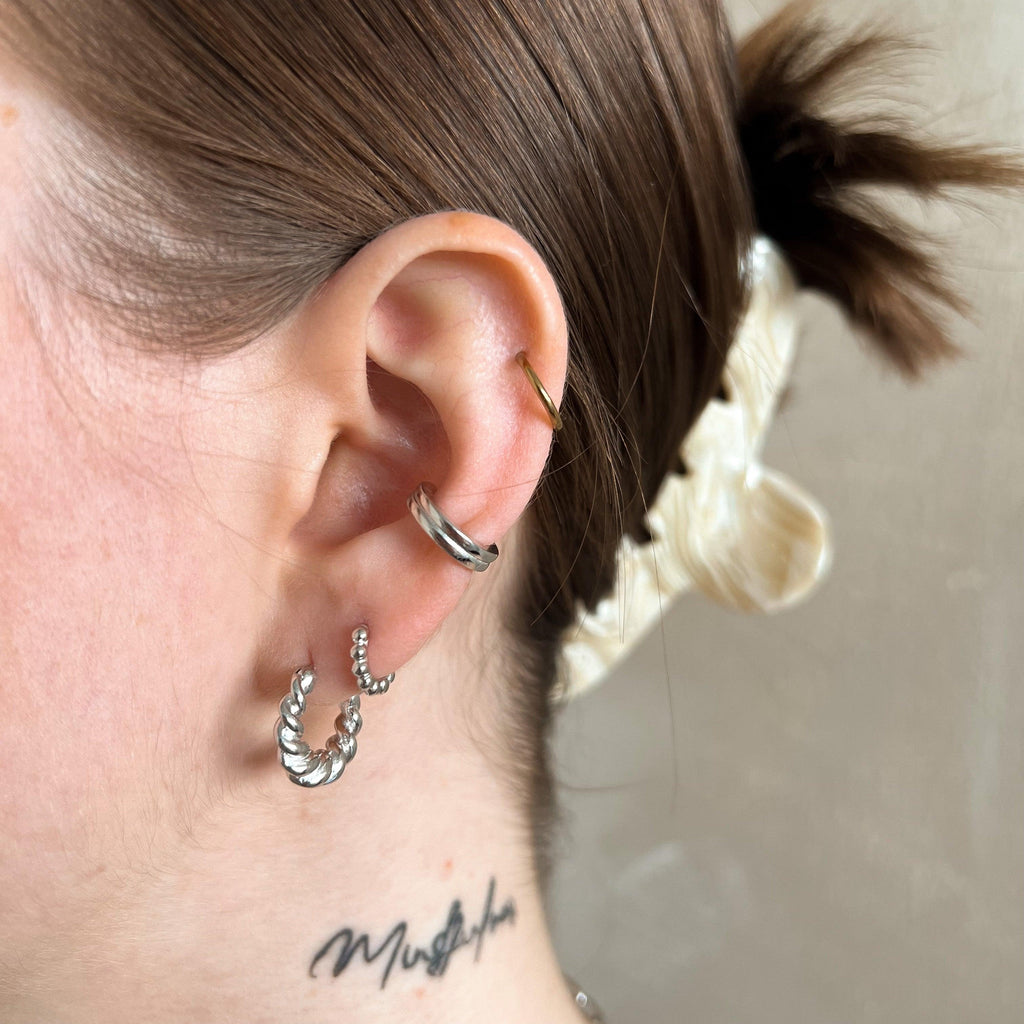 h´eres heres ICE EAR CUFF 501-